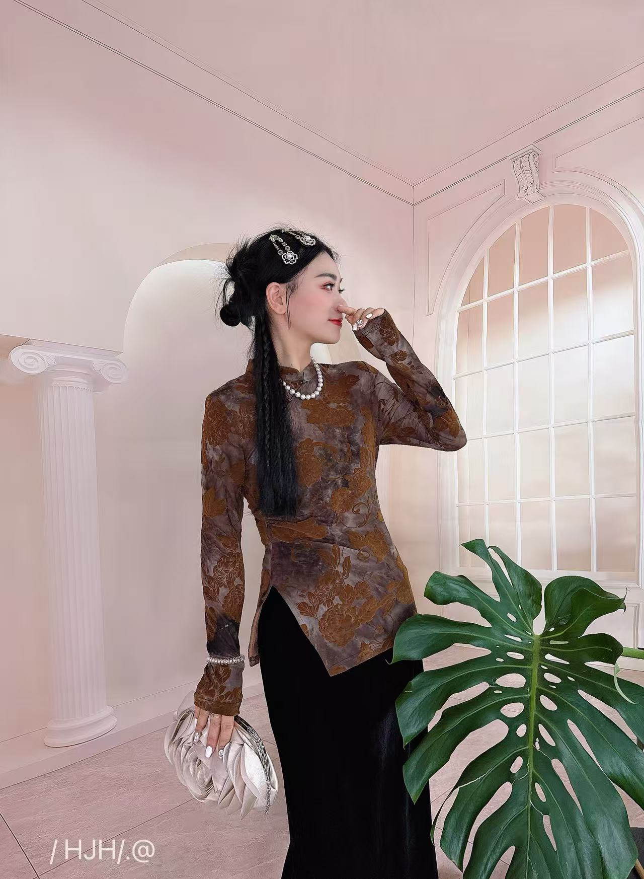 女士精品时尚打底衫23167