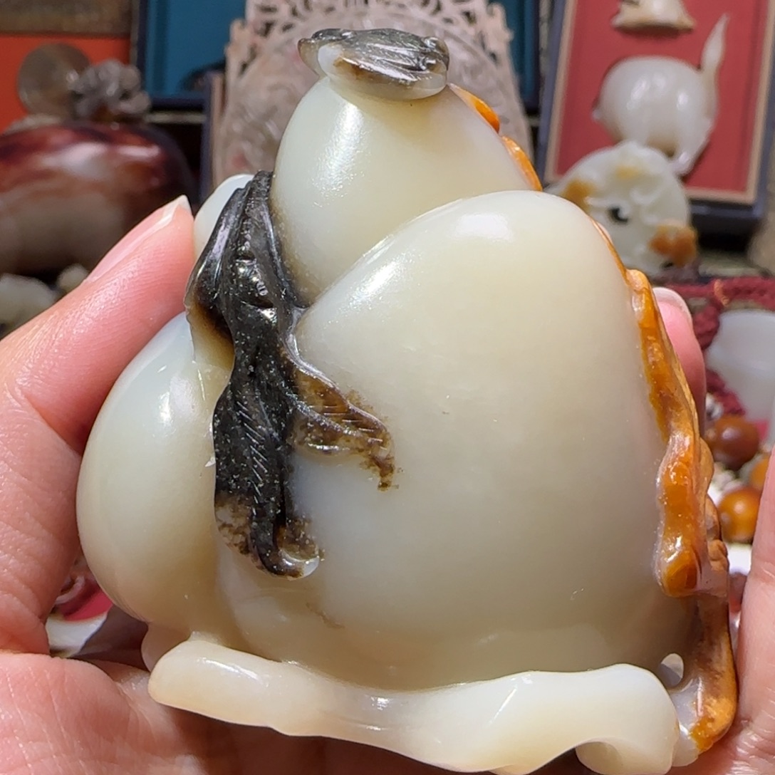 泰***克和田玉未镶嵌挂件