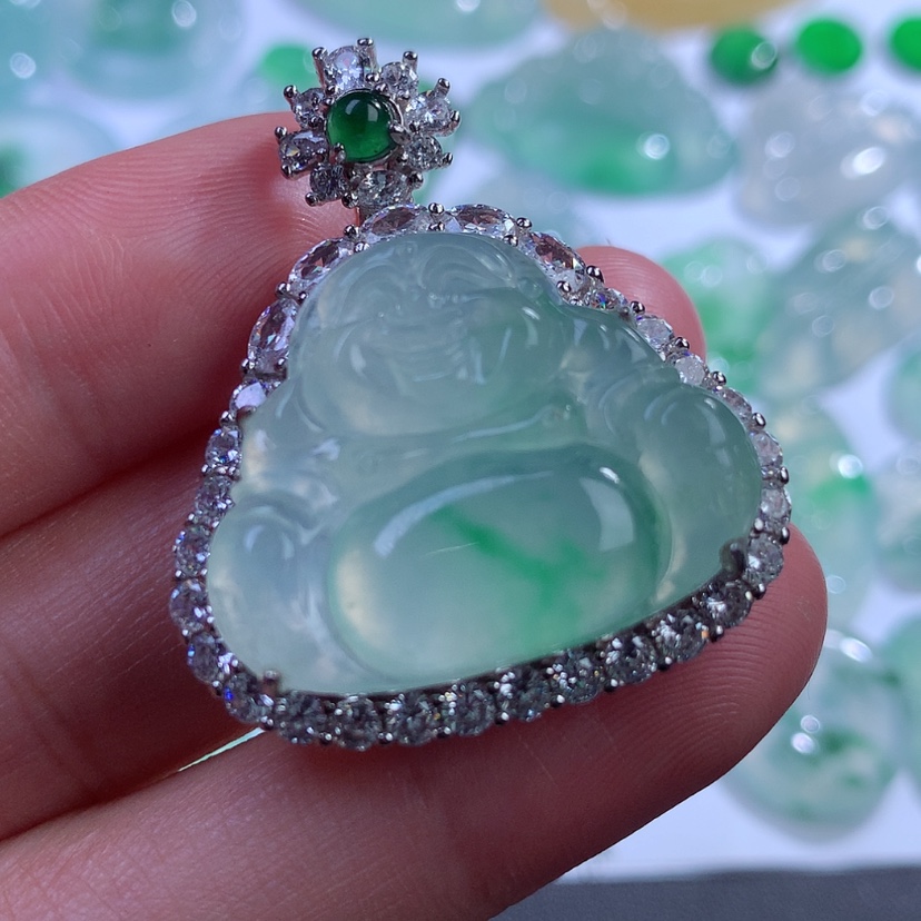 【闪购商品】翡翠颈饰未镶嵌缅甸A货翡翠