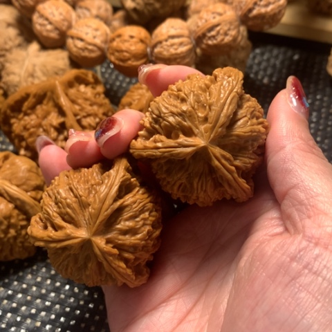 随***欲吊坠文玩核桃核桃