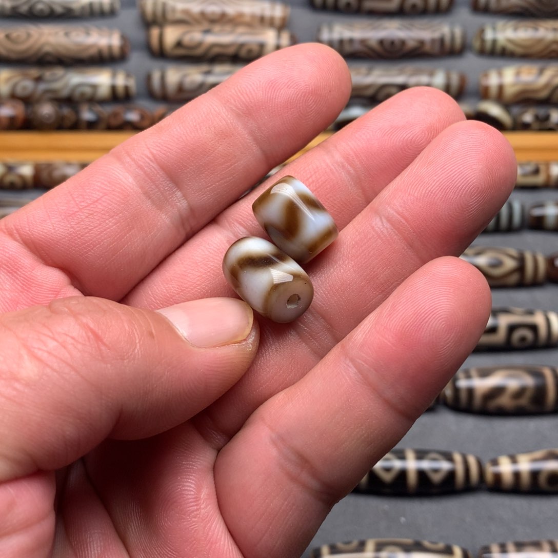 玛瑙/玉髓颈饰未镶嵌狼