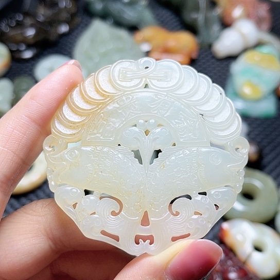 白玉菩提吊坠摆件