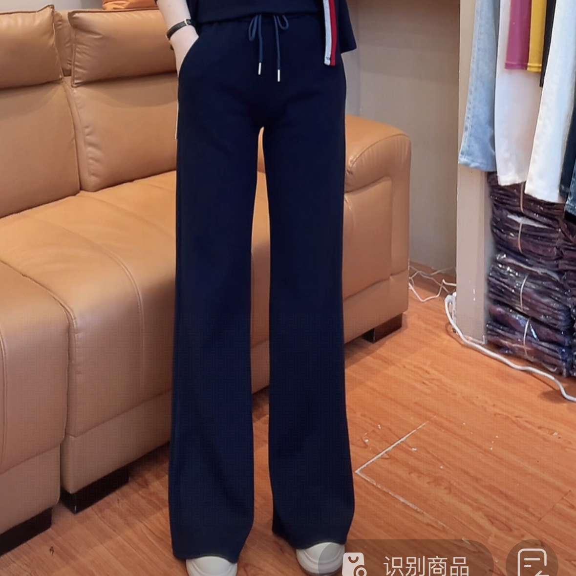 小敏家，秋冬新款时尚百搭显瘦微喇直筒裤湛蓝色
