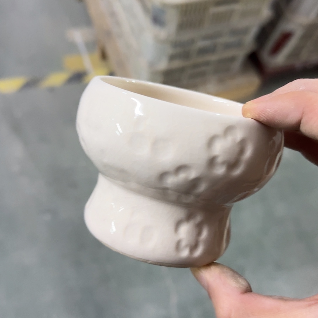 ：默认有孔，福利满15元发：