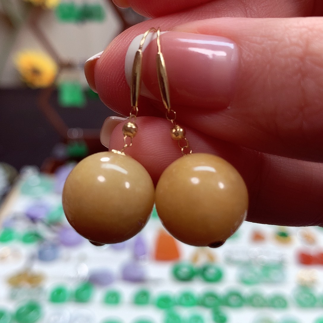翡翠耳饰18K金镶嵌天然翡翠