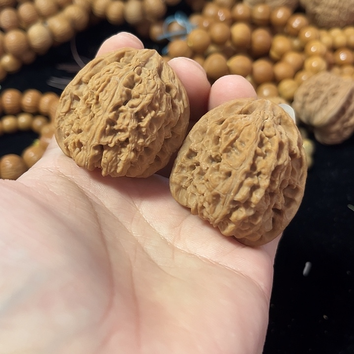 把件文玩核桃40左右南疆，编号034