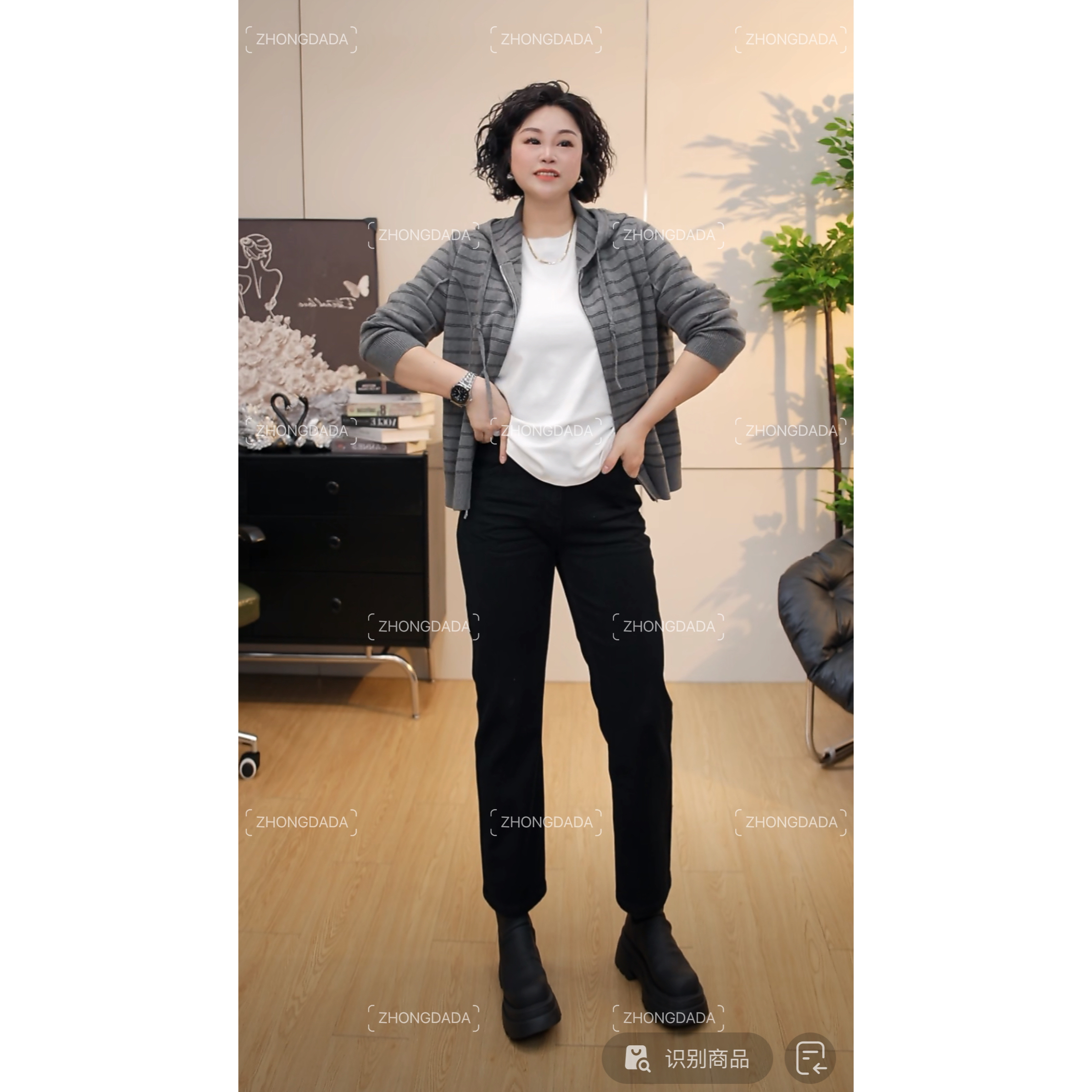 ZHONG大大【】植绒直筒烟管裤女冬季弹力高腰九分牛仔裤50691