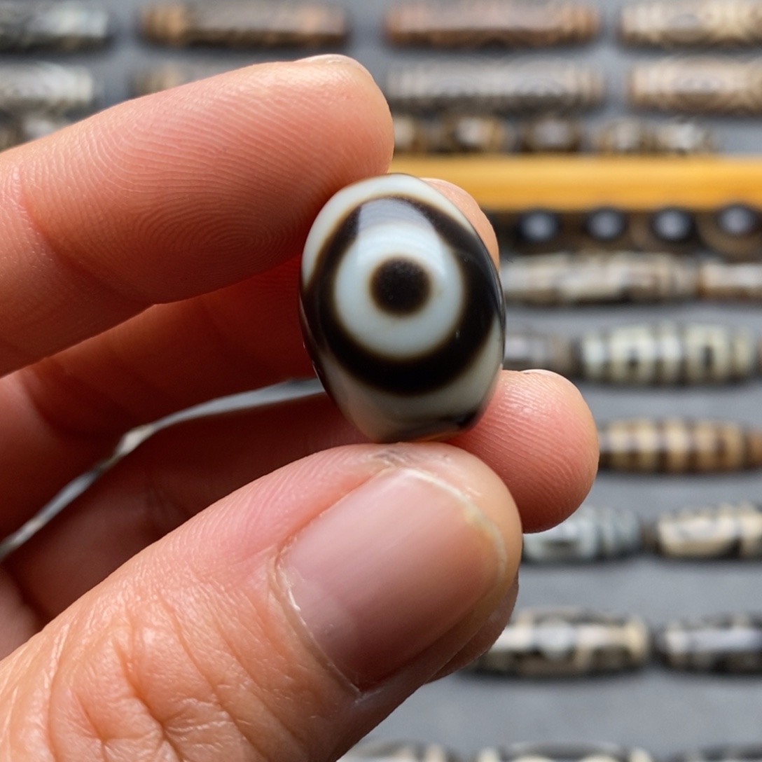 用***3玛瑙/玉髓合金颈饰