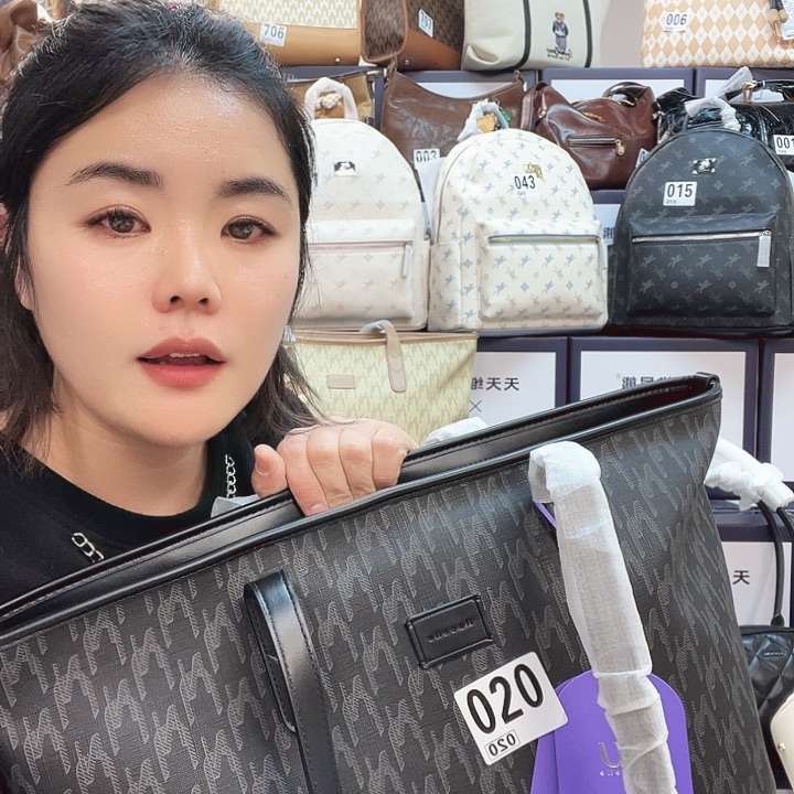 PVC包包包包包包包包吧