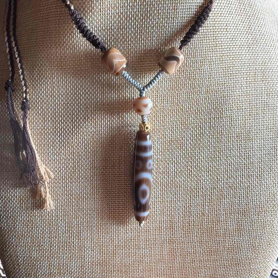 玛瑙/玉髓颈饰未镶嵌