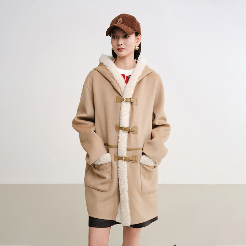 EP雅莹秋冬新款女装 100绵羊毛撞色毛边连帽双面呢大衣8325A