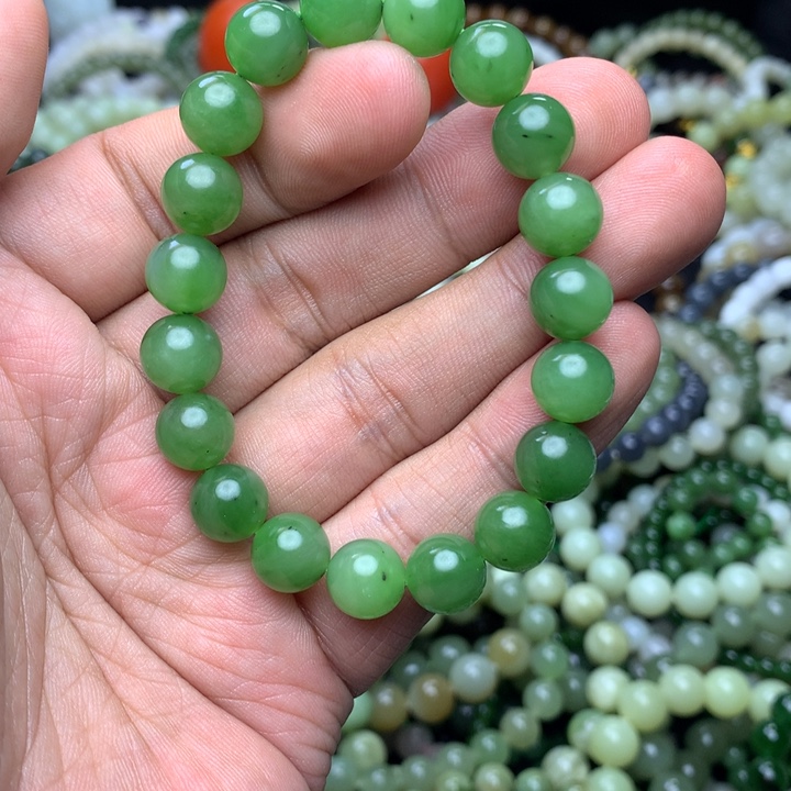 平***平和田玉未镶嵌手串碧玉苹果绿