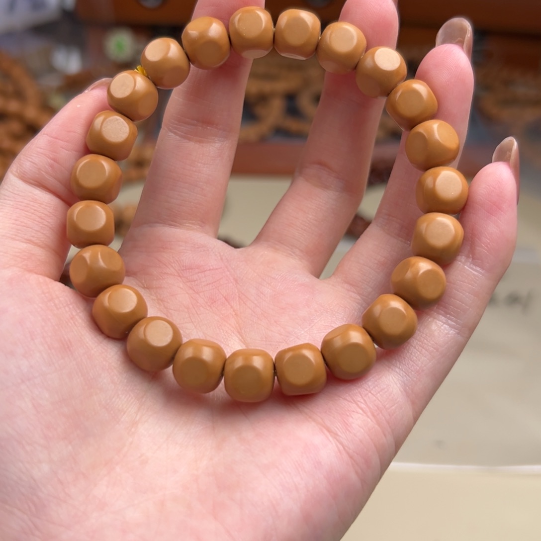 猴头核桃手串六方泛油39.9