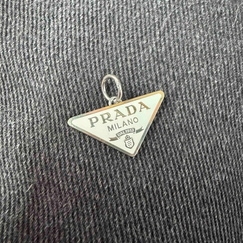 95新 Prada/普拉达 零件改款/乱乱子中古/吊坠/103687不支持鉴定