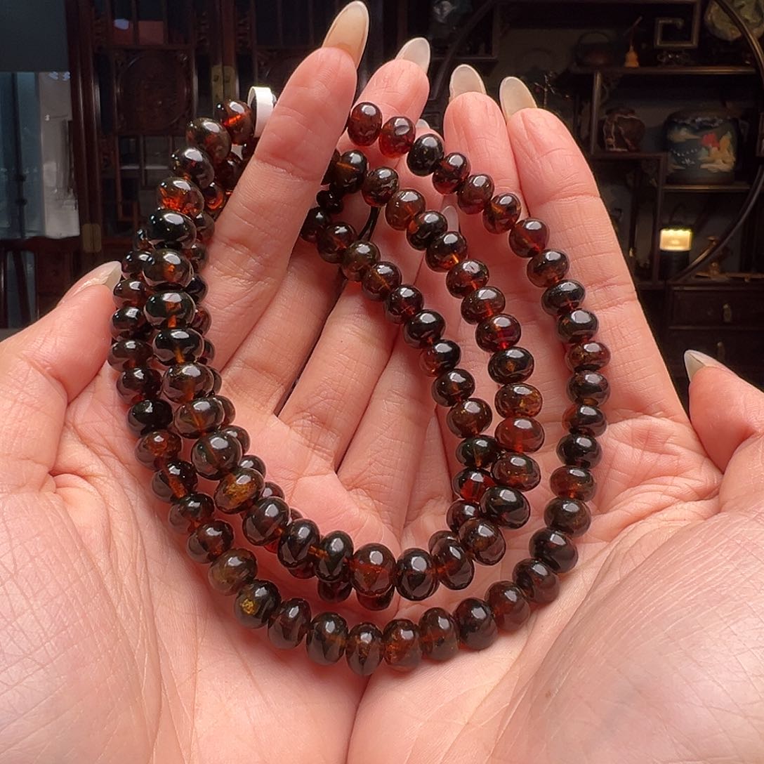 琥珀裸石未镶嵌抚顺琥珀20419。8mm