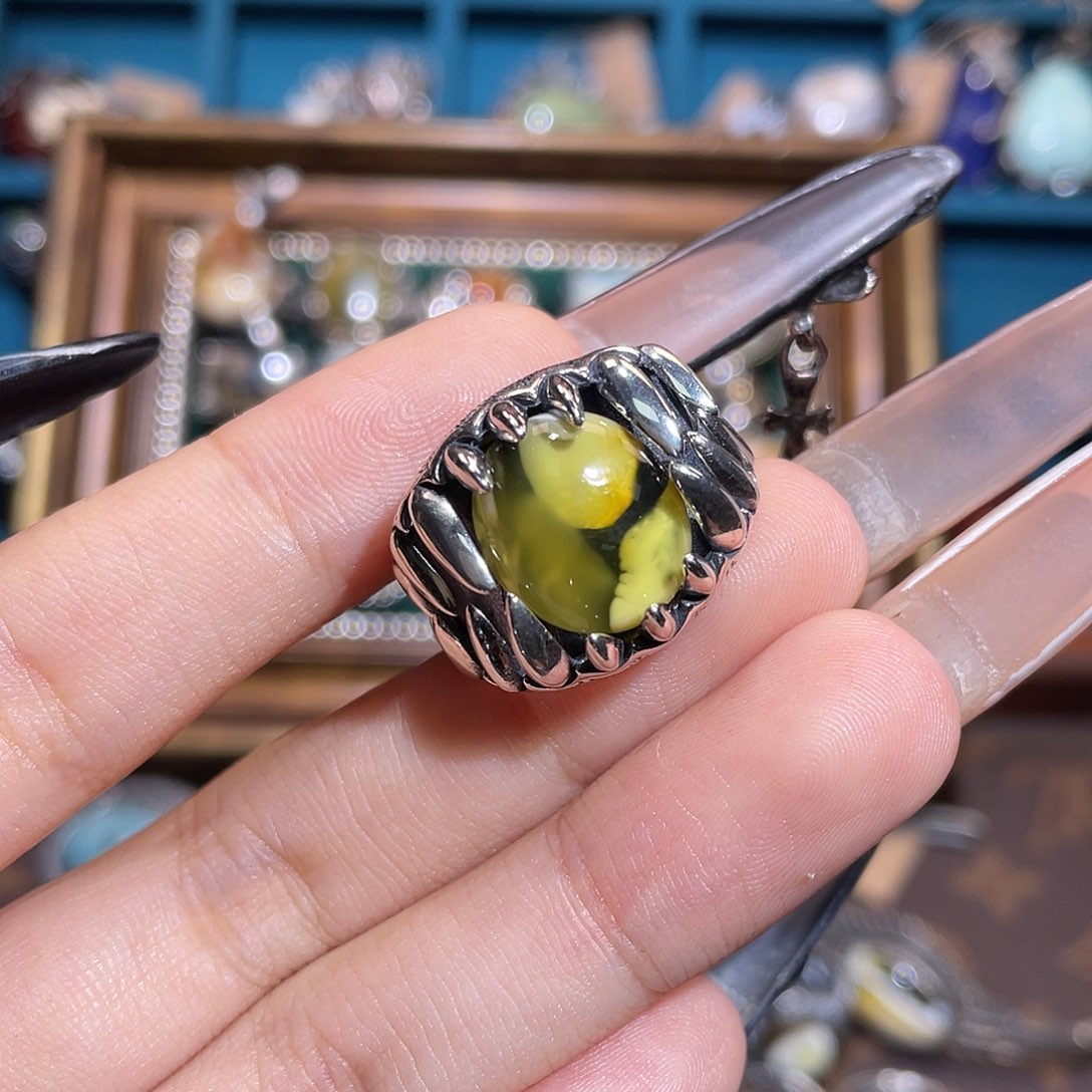 财***Y琥珀银S925镶嵌戒指