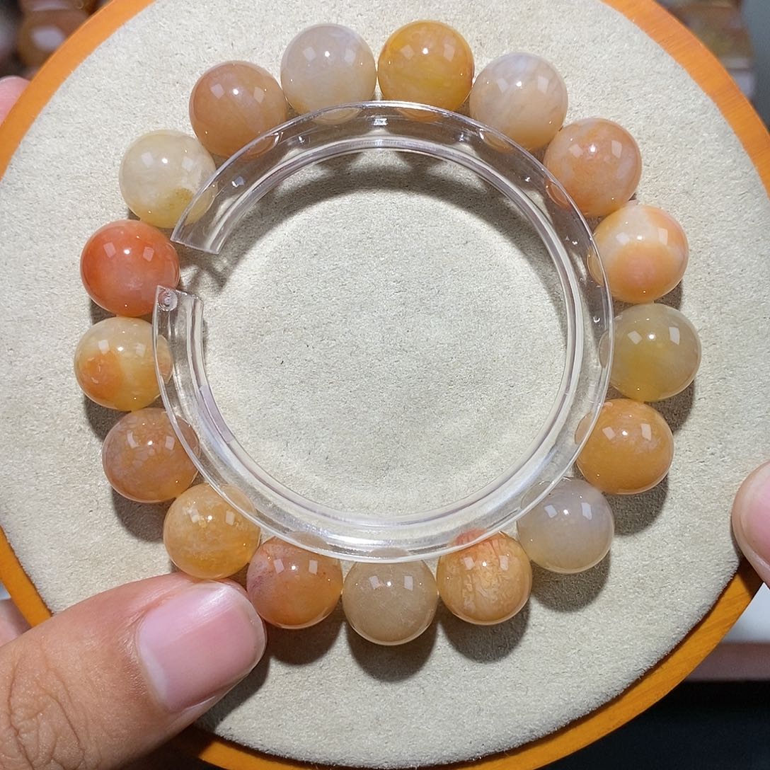 硅化珊瑚（珊瑚玉）手链未镶嵌芬达色54