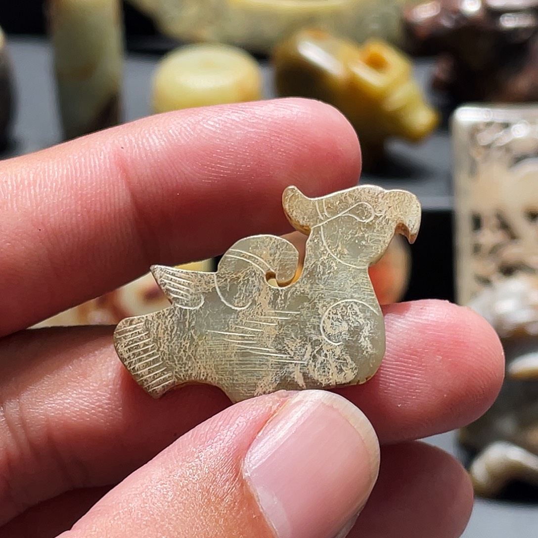 和田玉（糖玉）未镶嵌挂件