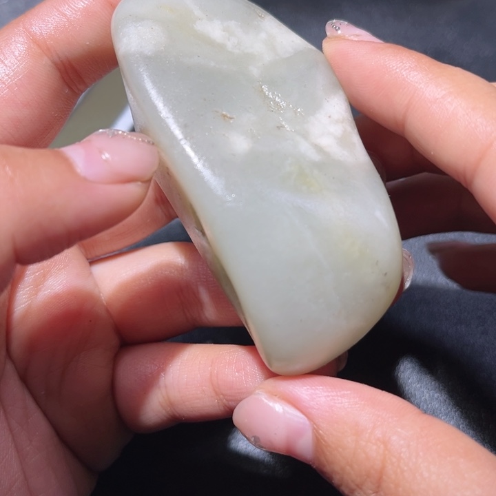 和田玉未镶嵌珠宝奇石