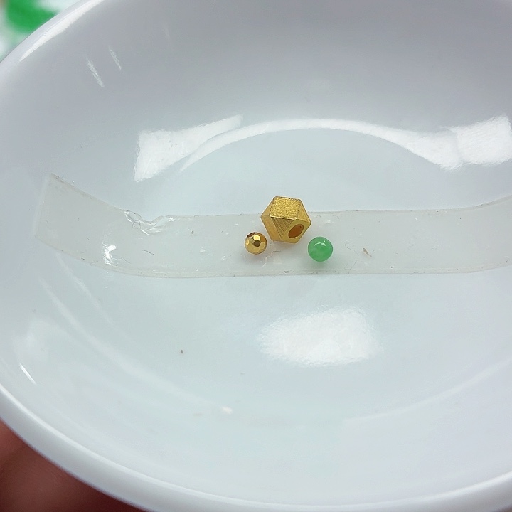 兔***宝翡翠18K金镶嵌手链天然缅甸翡翠A货