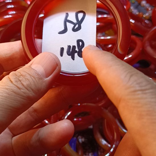 玛瑙/玉髓手镯未镶嵌