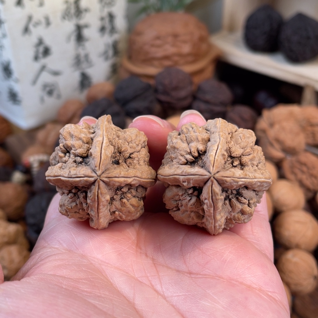 文玩核桃把件金蟾塔34