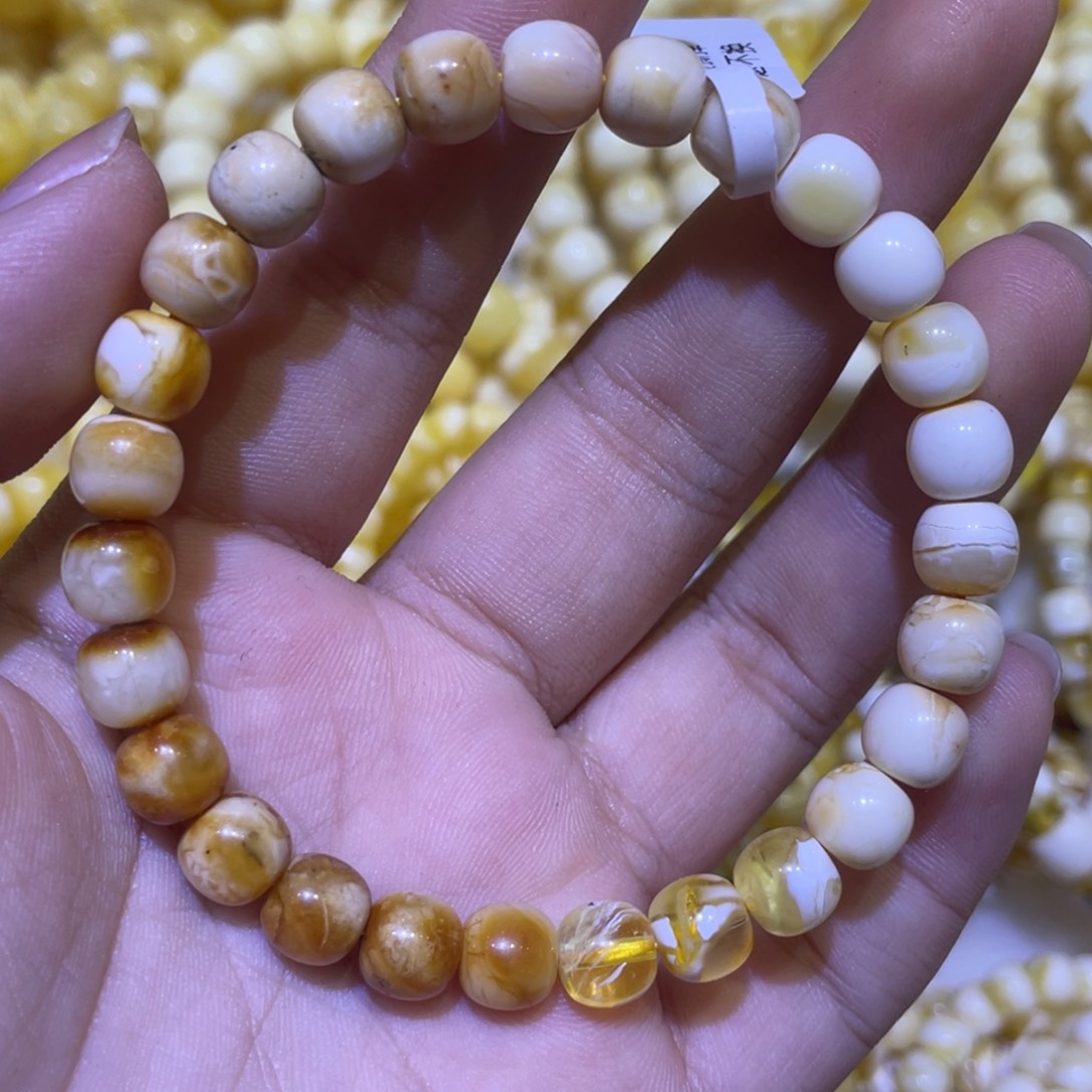 蜜蜡未镶嵌珠宝奇石7.5m