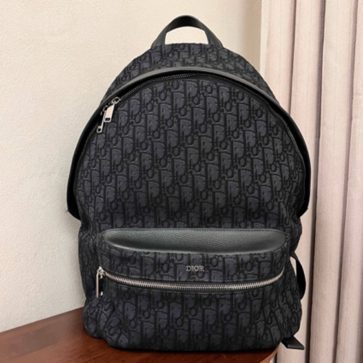 99新 DIOR/迪奥 黑色经典老花大号时尚经典双肩包