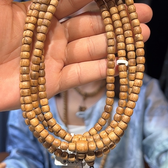 沉香手串白棋0.6多样性发货1条