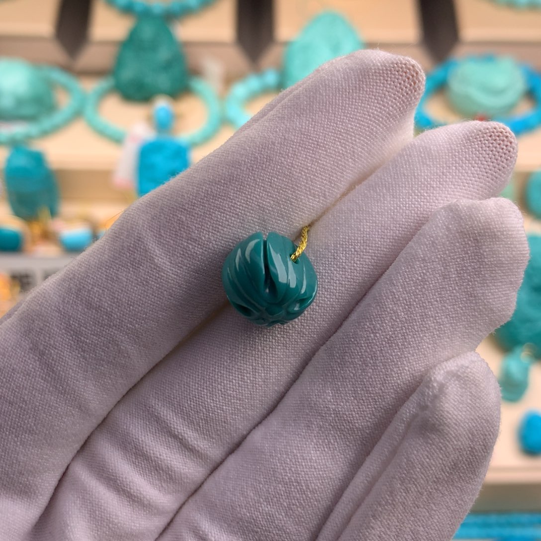 绿松石珠宝奇石未镶嵌大**装