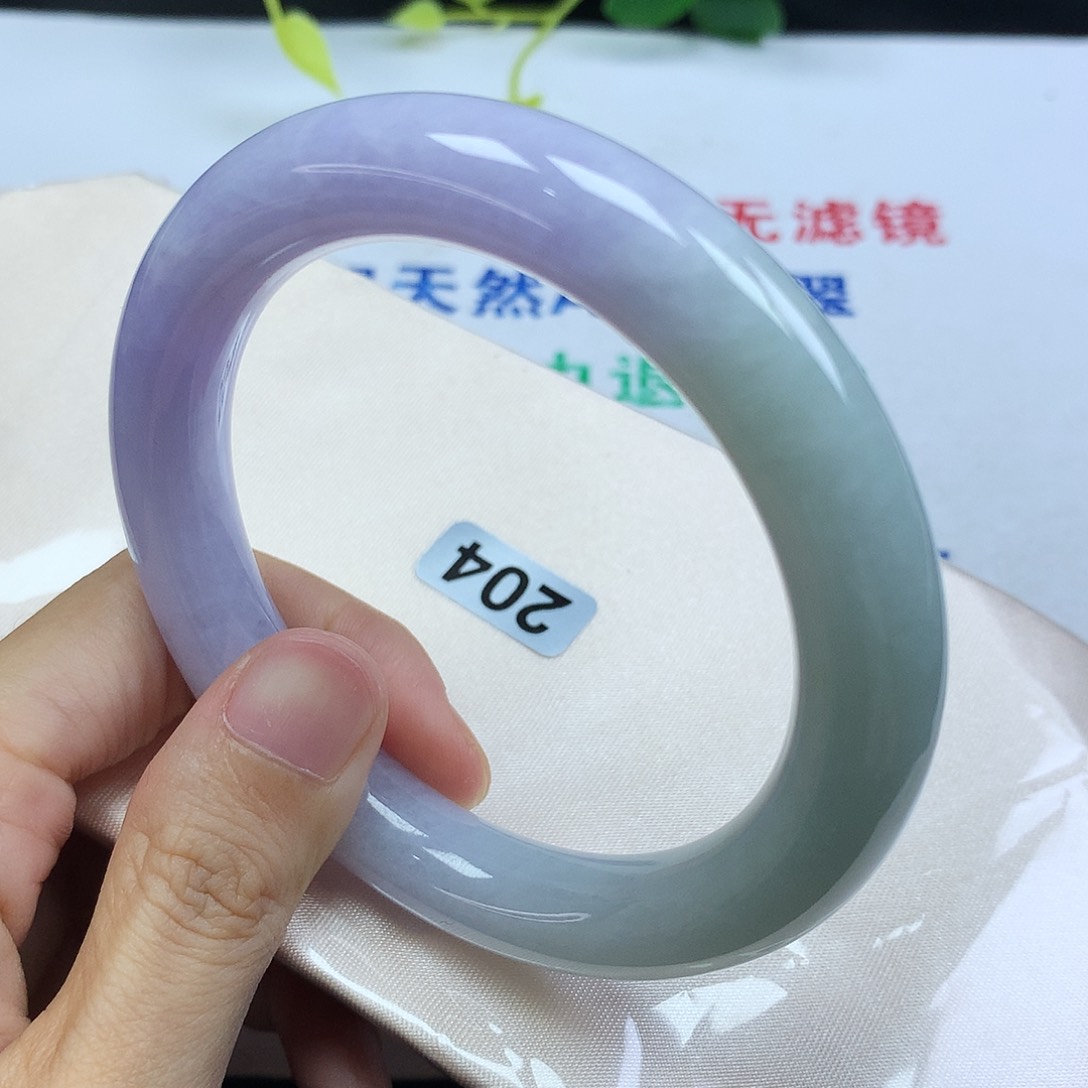 翡翠手镯未镶嵌58圈口胖圆条春带彩编号204
