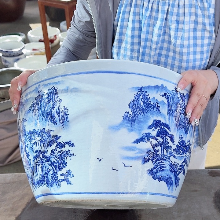 瓷片口径40厘米 高度24厘米