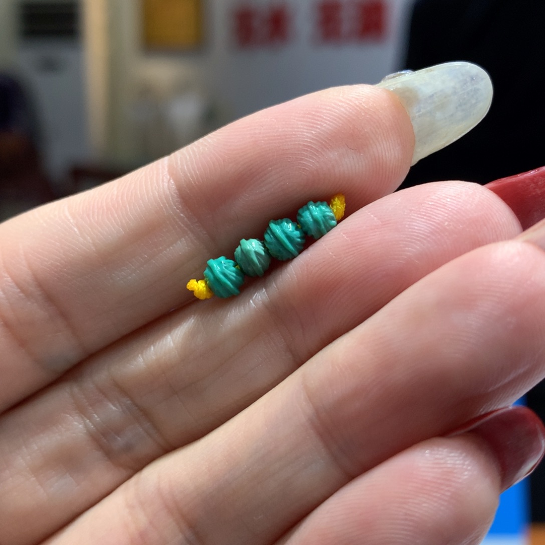 绿松石配饰未镶嵌