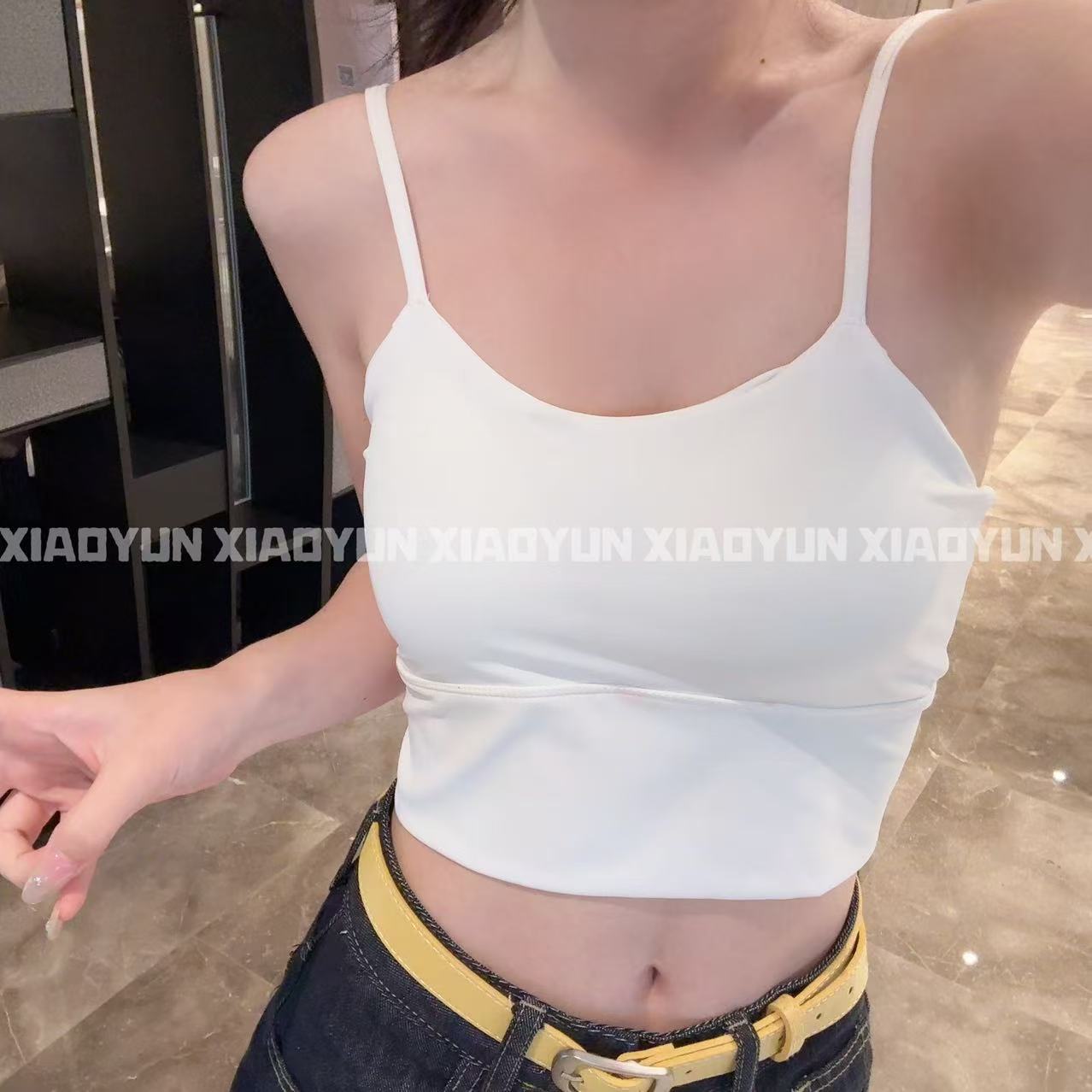 露背交叉吊带 小允姐姐2025新款时尚气质高级露背交叉吊带