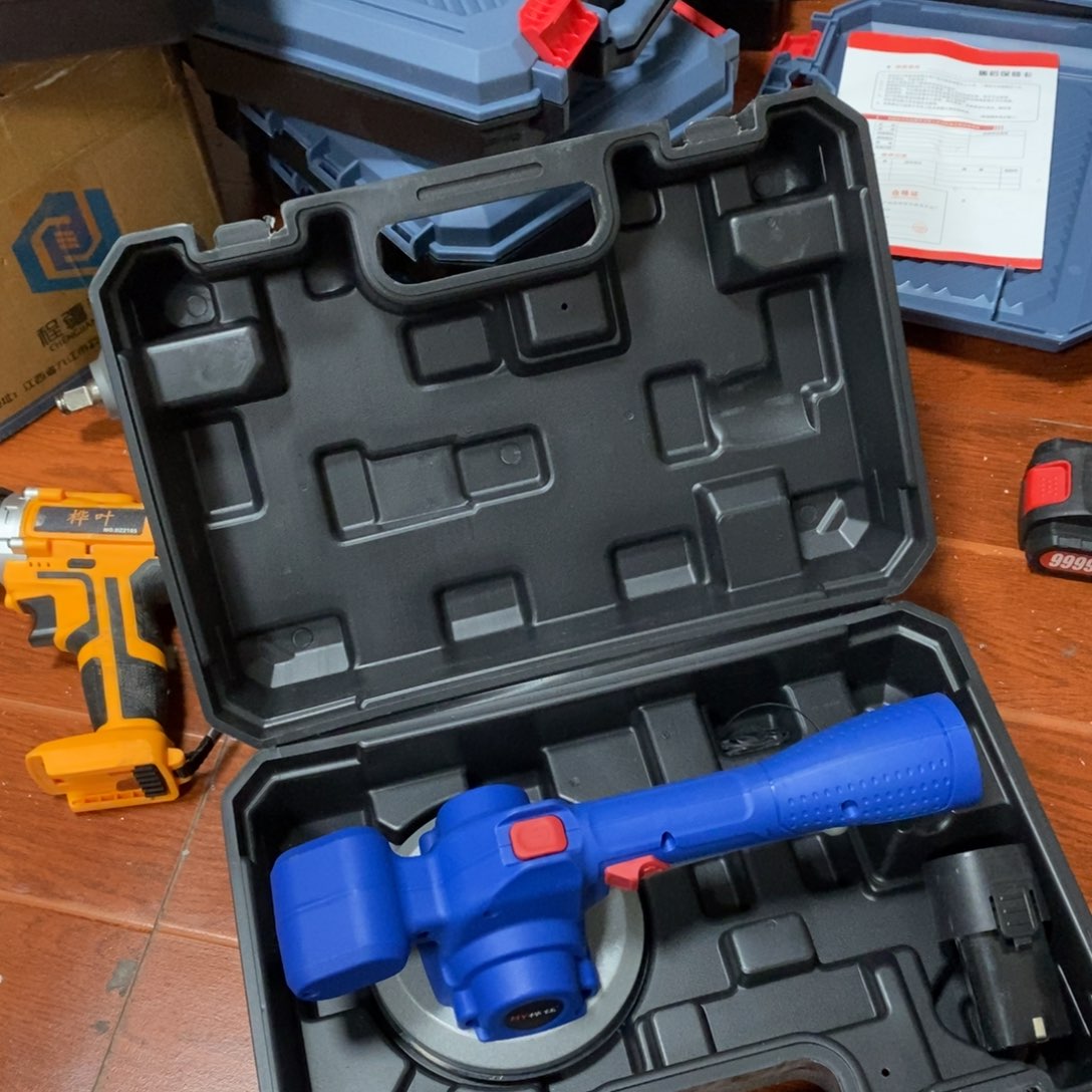 平铺机倆电一充11111