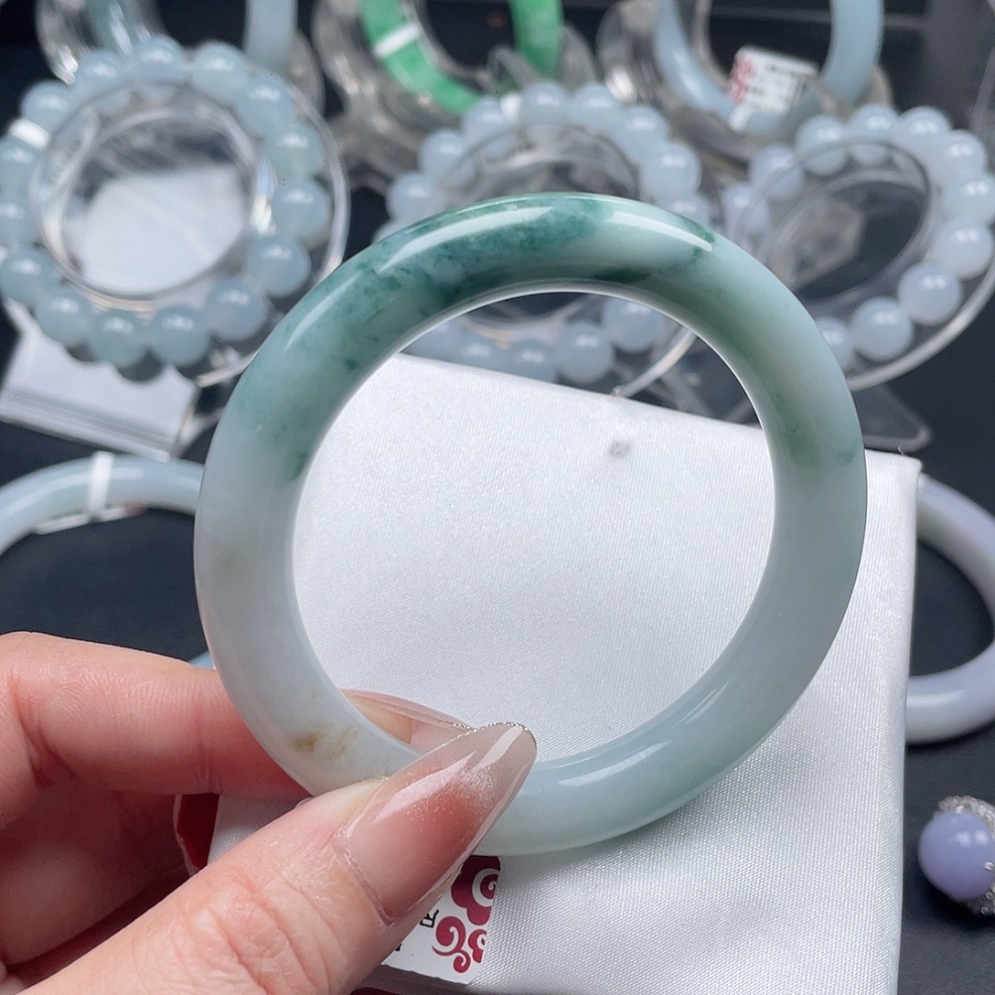 翡翠未镶嵌手镯014 54.4