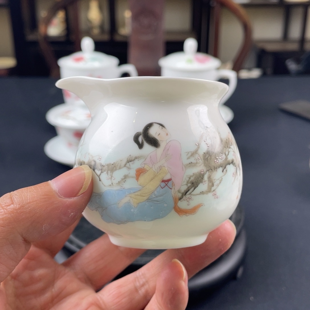 瓷片轻工业陶瓷研究所