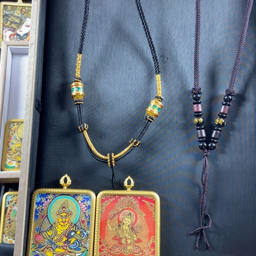 吊坠^****^美丽的唐卡结缘