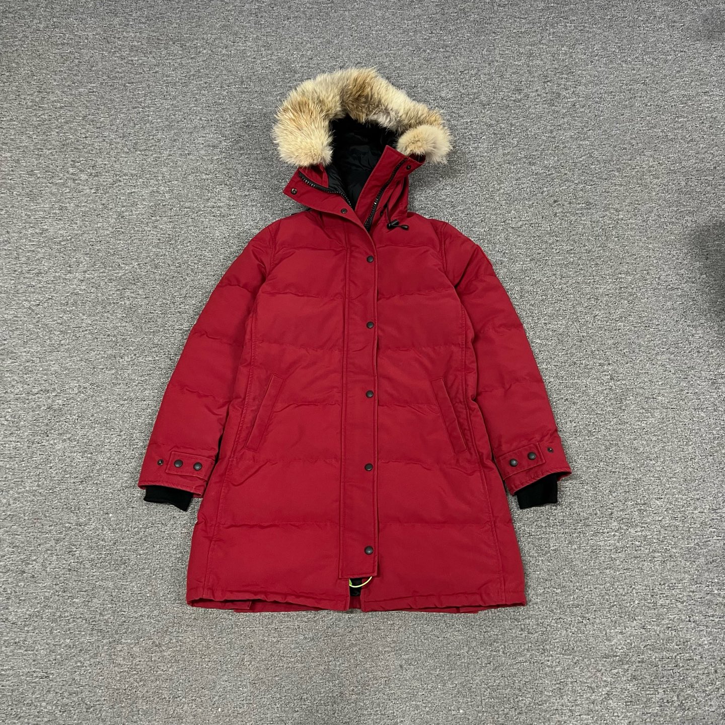 99新 AMIPARIS 加拿大鹅 红色羽绒服M码