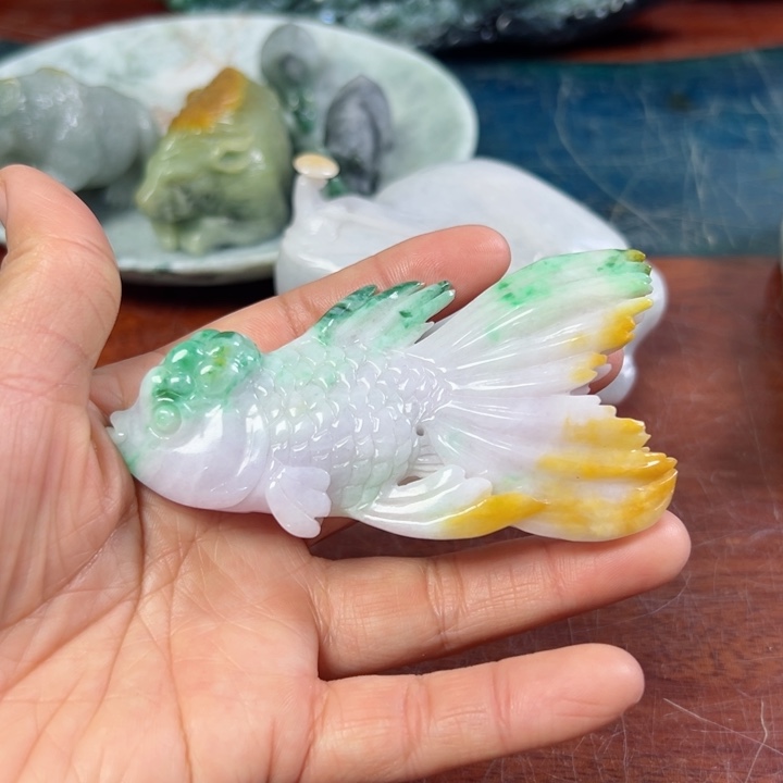 翡翠摆件未镶嵌翡翠