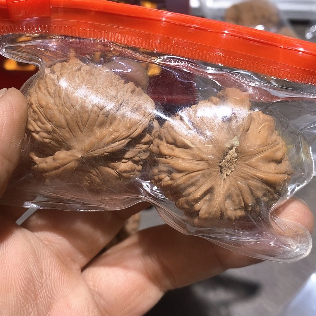 文玩核桃把件熬**拜游戏