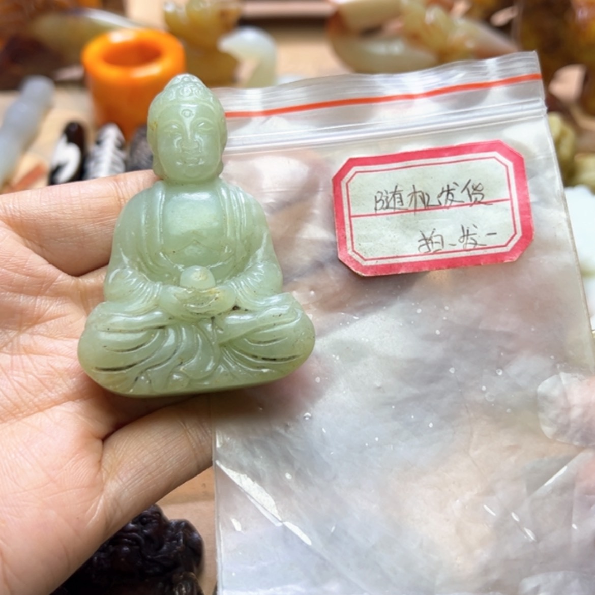 【闪购商品】蛇纹石玉颈饰未镶嵌