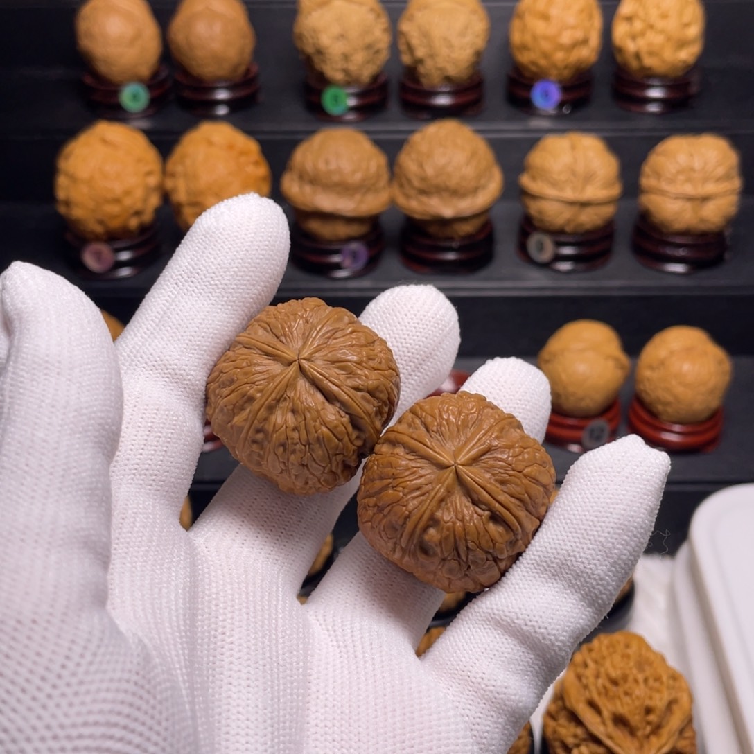 文玩核桃吊坠A2小四喜