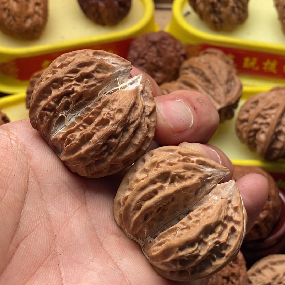 文玩核桃吊坠楸子139