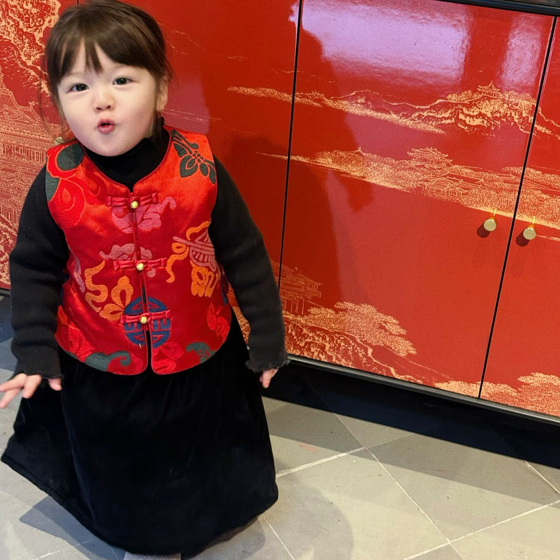 花生kids 新中式织锦锻年服马甲