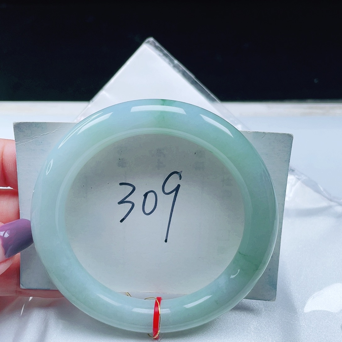 翡翠未镶嵌手镯（圆镯）缅甸翡翠59