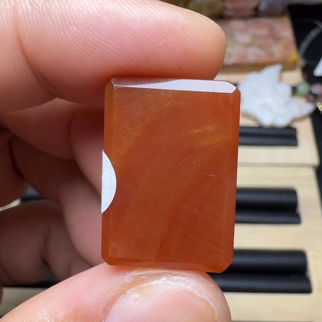 未镶嵌纯天然色有机玉石保真色硅化玉