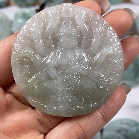 翡翠颈饰未镶嵌千手观音福利
