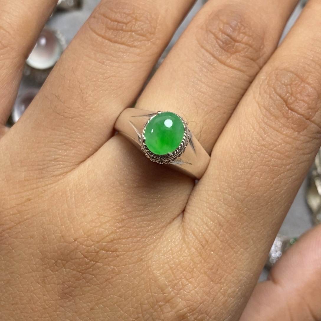 定制翡翠未镶嵌缅甸天然翡翠a货