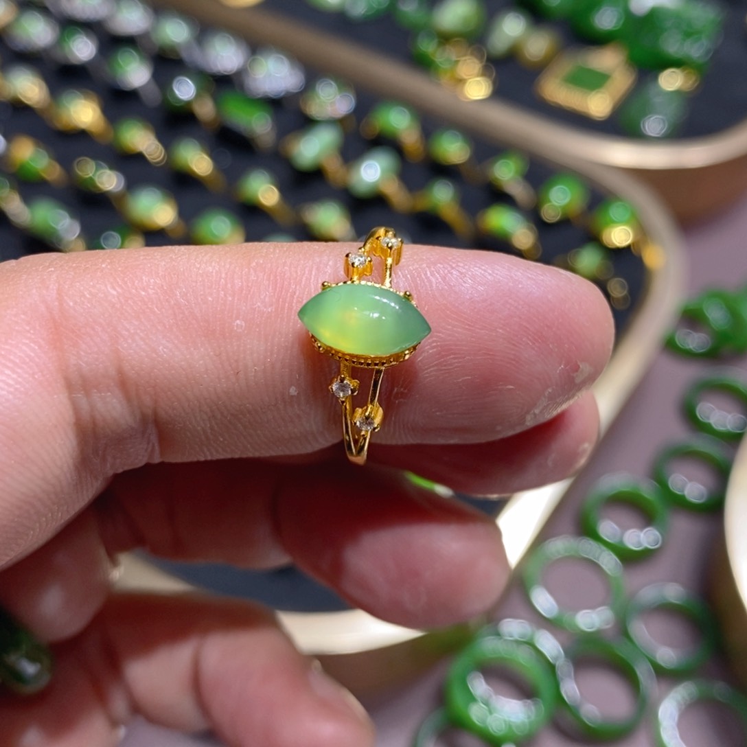 和田玉（碧玉）颈饰银S925镶嵌